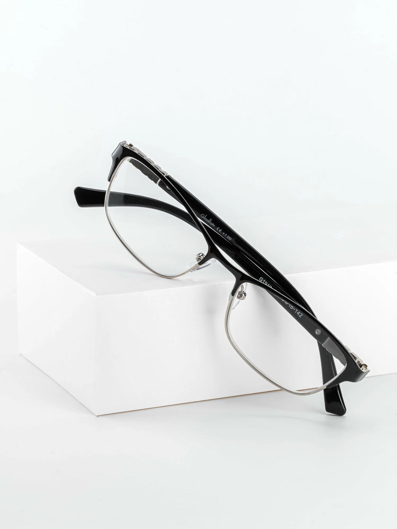 Готовые очки для зрения -2.75 РЦ 62-64 Glodiatr / Очки корригирующие женские / Очки для чтения