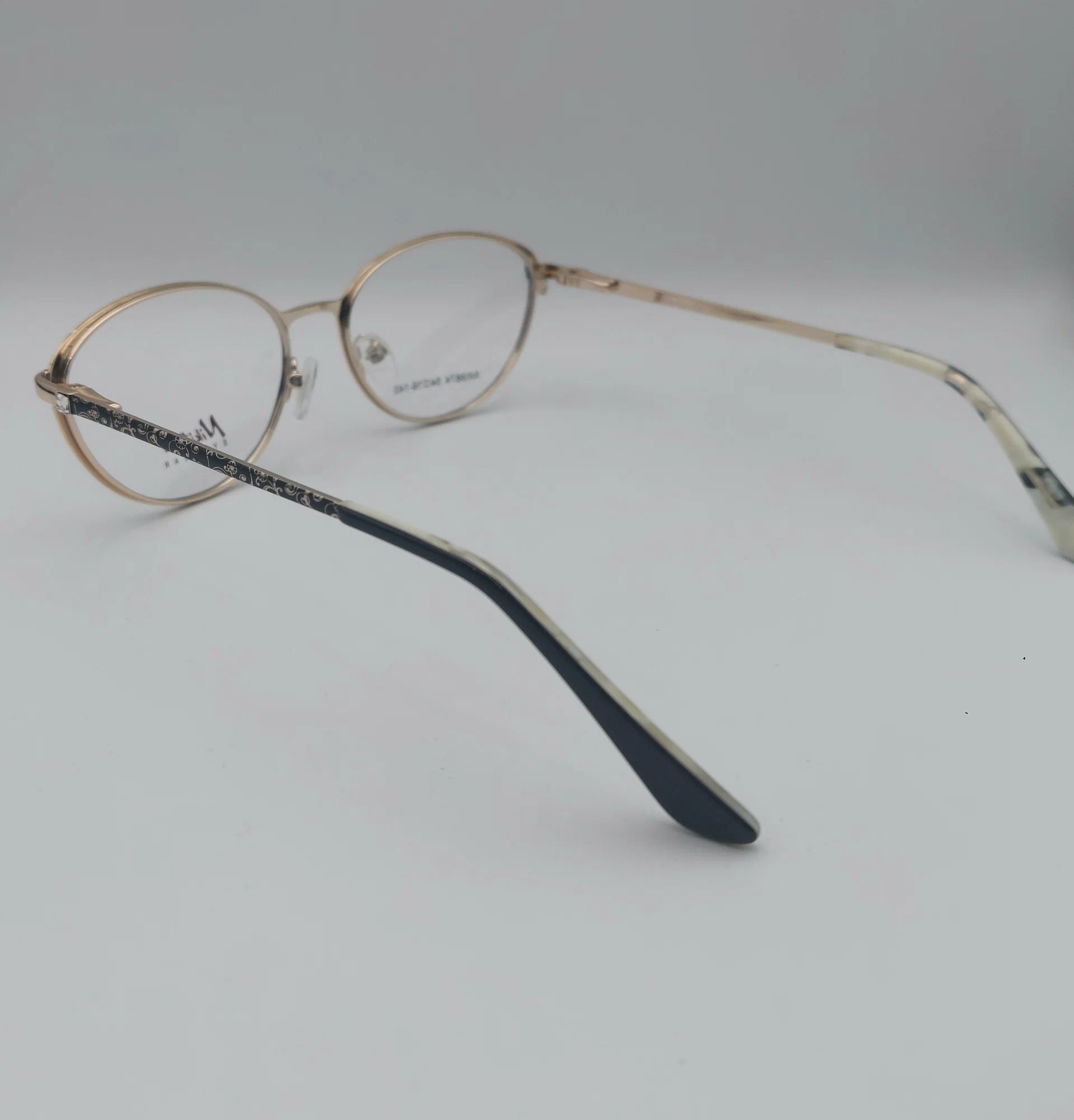 Женская оправа Nikitana c футляром и салфеткой